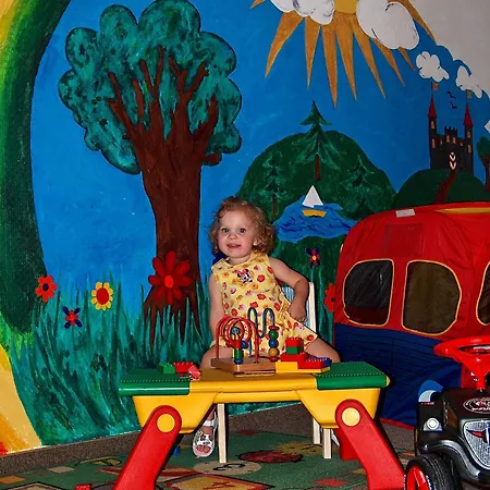 Hotel Landhotel Henkenhof 3*